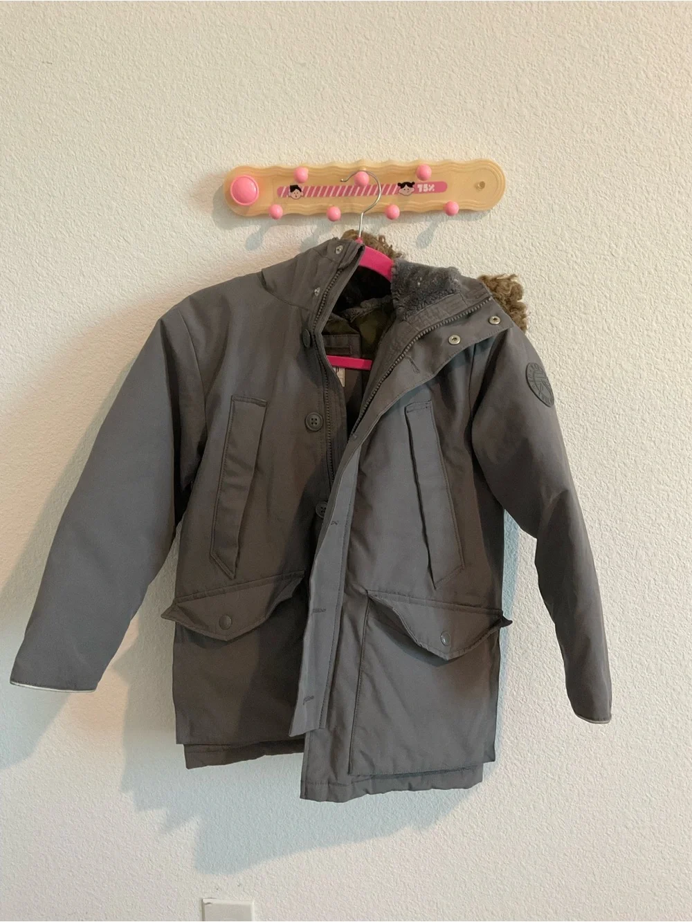 GAP Gray Hooded Puffer Coat with Faux Fur Trim